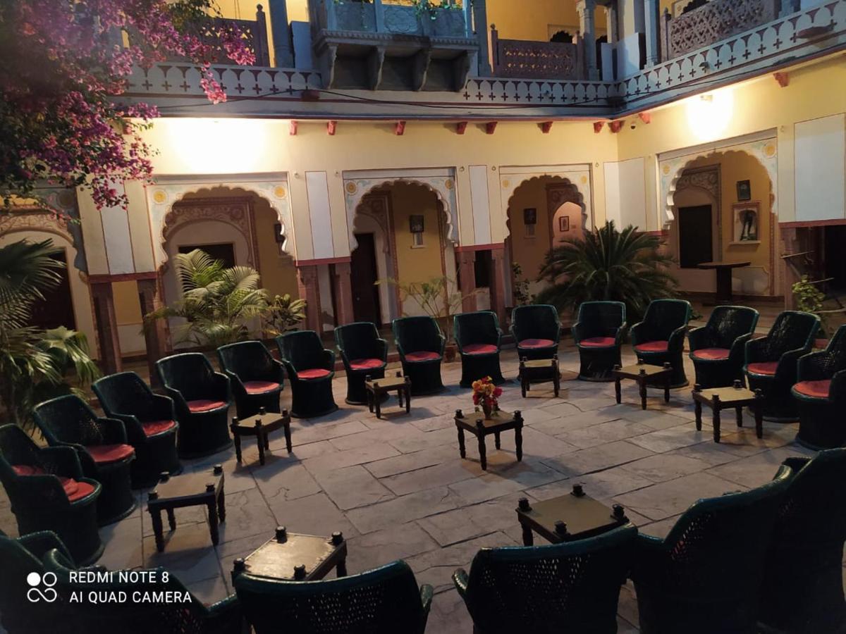 Bassi Fort Palace Chittorgarh Eksteriør billede